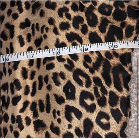 Allison Taylor 100% Silk Leopard Dress Top Size Large - Picture 4 of 5